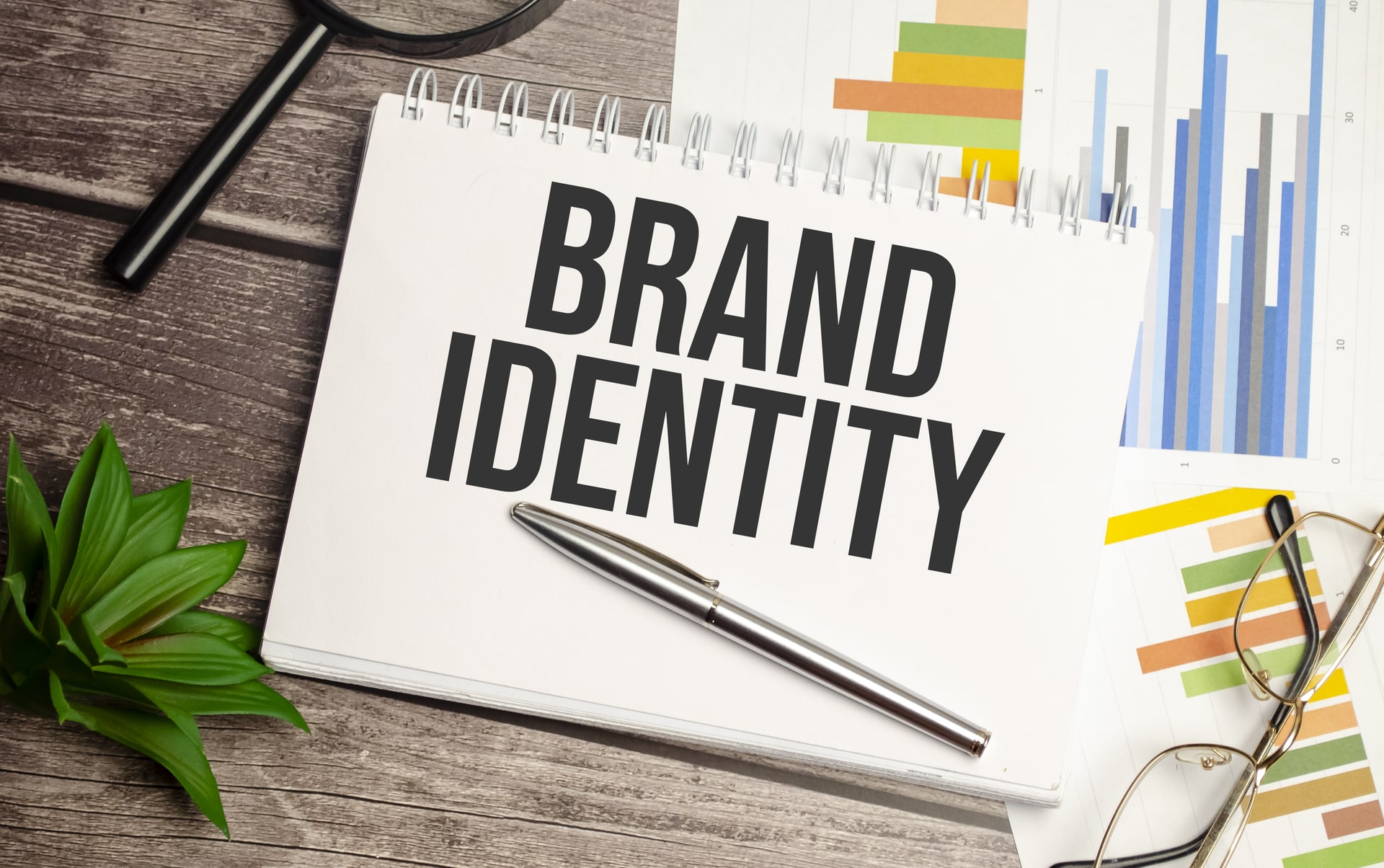 How to build a strong brand identity online.